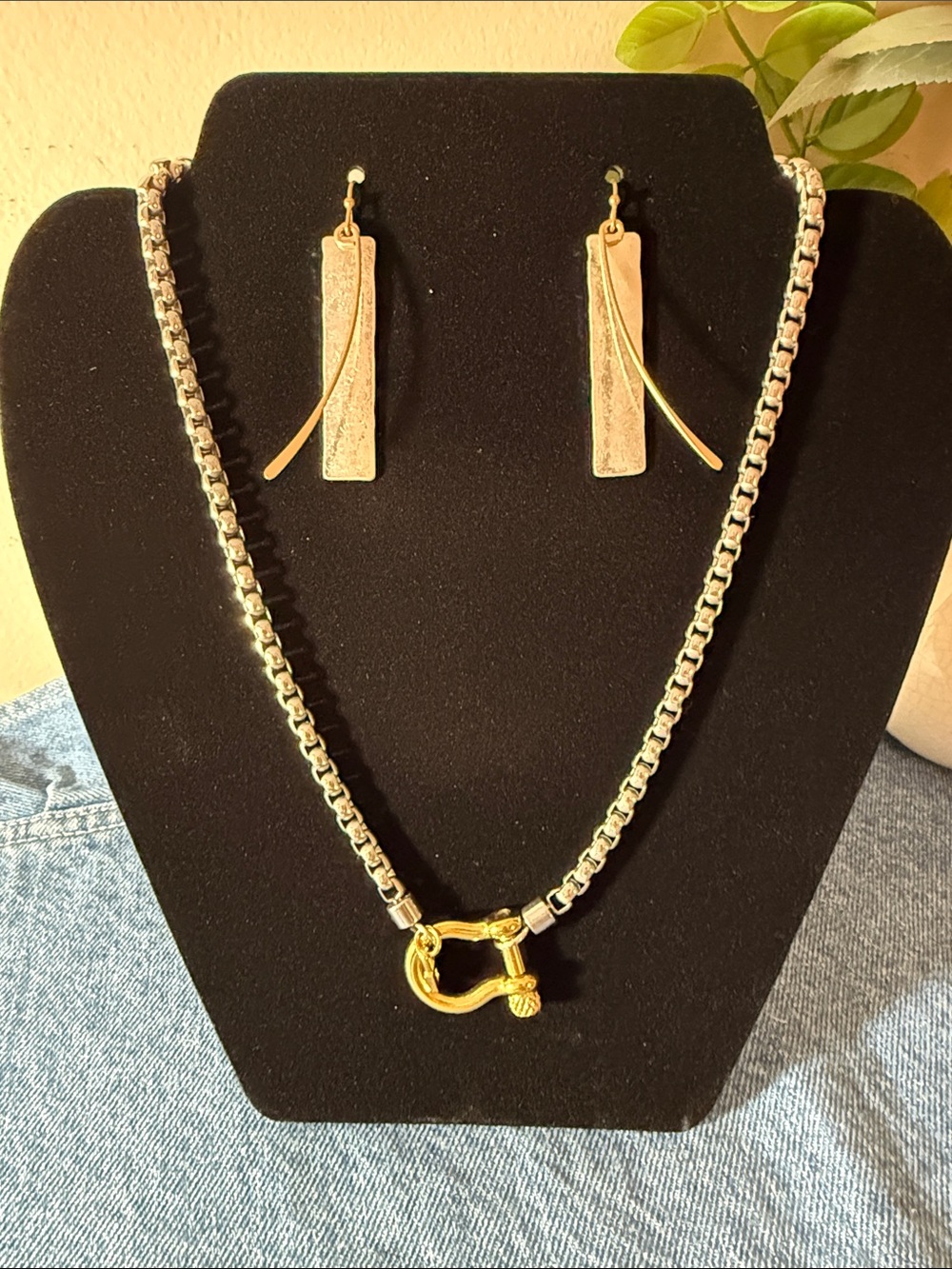 Mixed Metal Set: Abbott Lyon Horsebit Necklace and Unique Silver/Gold Earrings